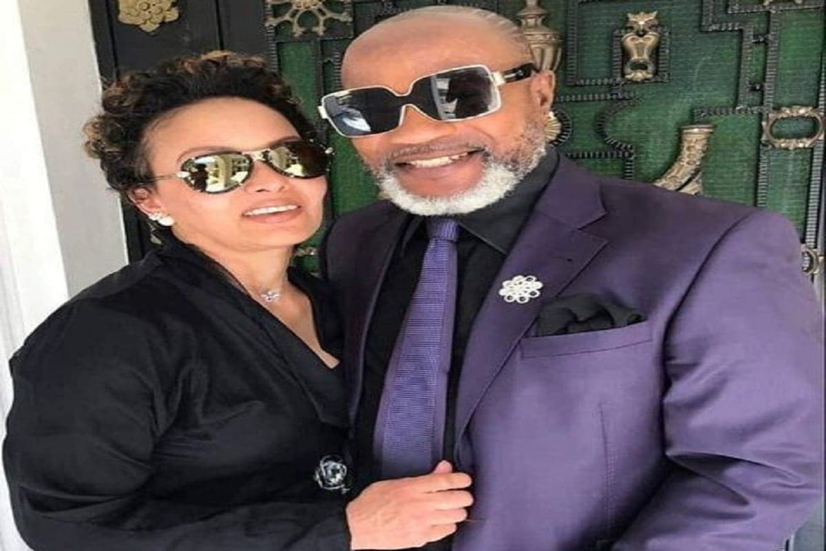 Koffi Olomidé déclare sa flamme Ã  son épouse