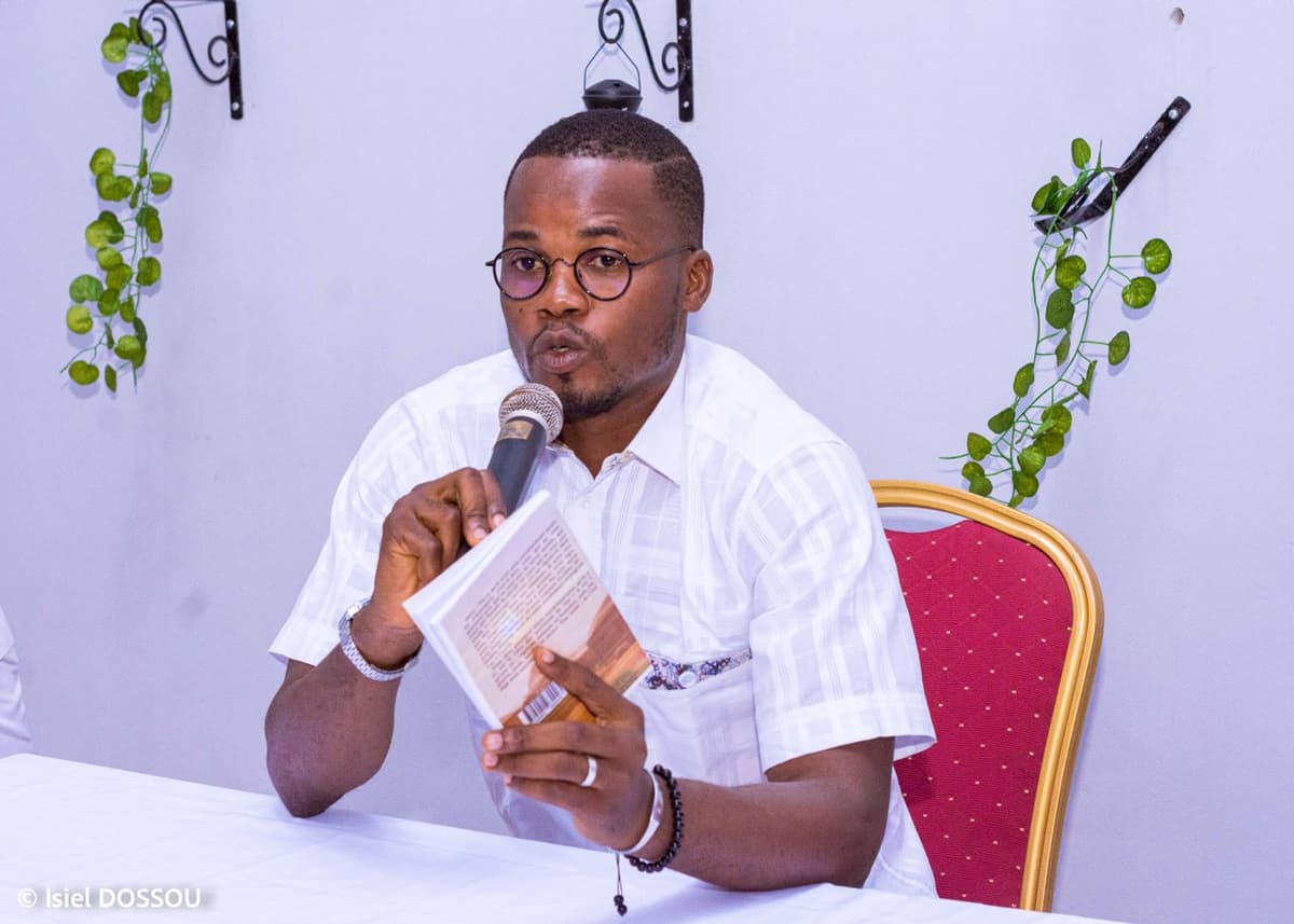 Vidjannagni Kankpè Zannou, auteur du Livre Parentés Invisibles