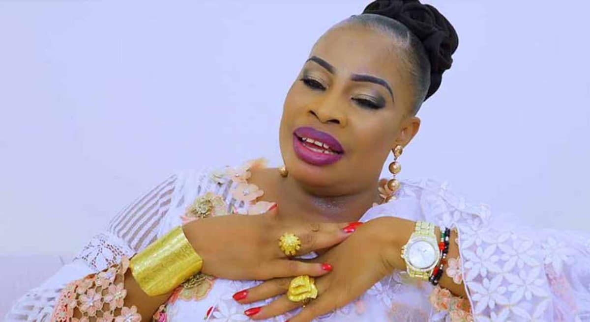 Mah Kouyaté N°2 @ africa radio