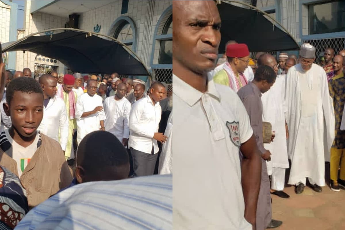 Patrice Talon à la mosquée centrale de Zongo au Bénin.