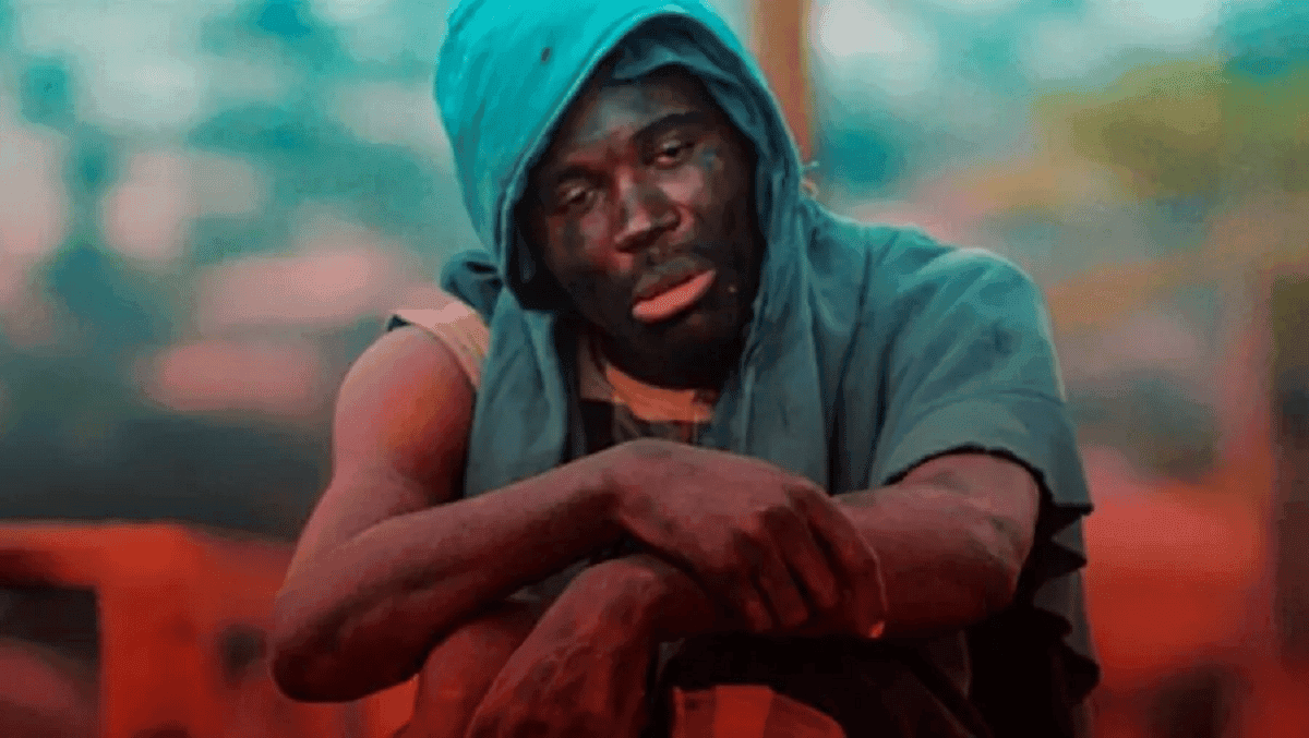 Cameroun: l’artiste Vanister atteint de troubles mentaux ? cette vidéo étrange qui sème la panique