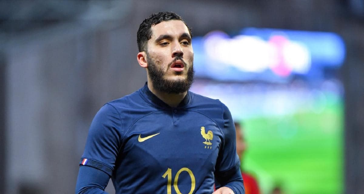 Rayan Cherki, latéral droit