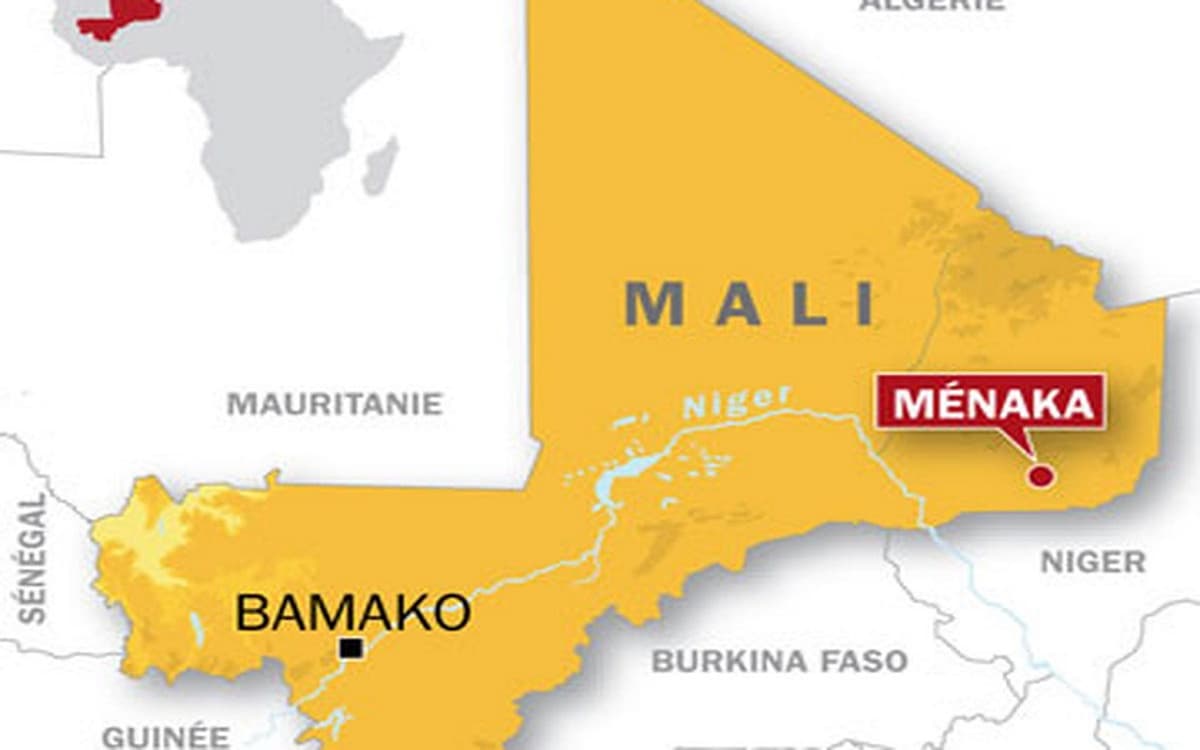 Ménaka est une ville et une commune du Mali, dans le cercle de Ménaka dans la région de Gao, et le futur chef-lieu de la nouvelle région de Ménaka.