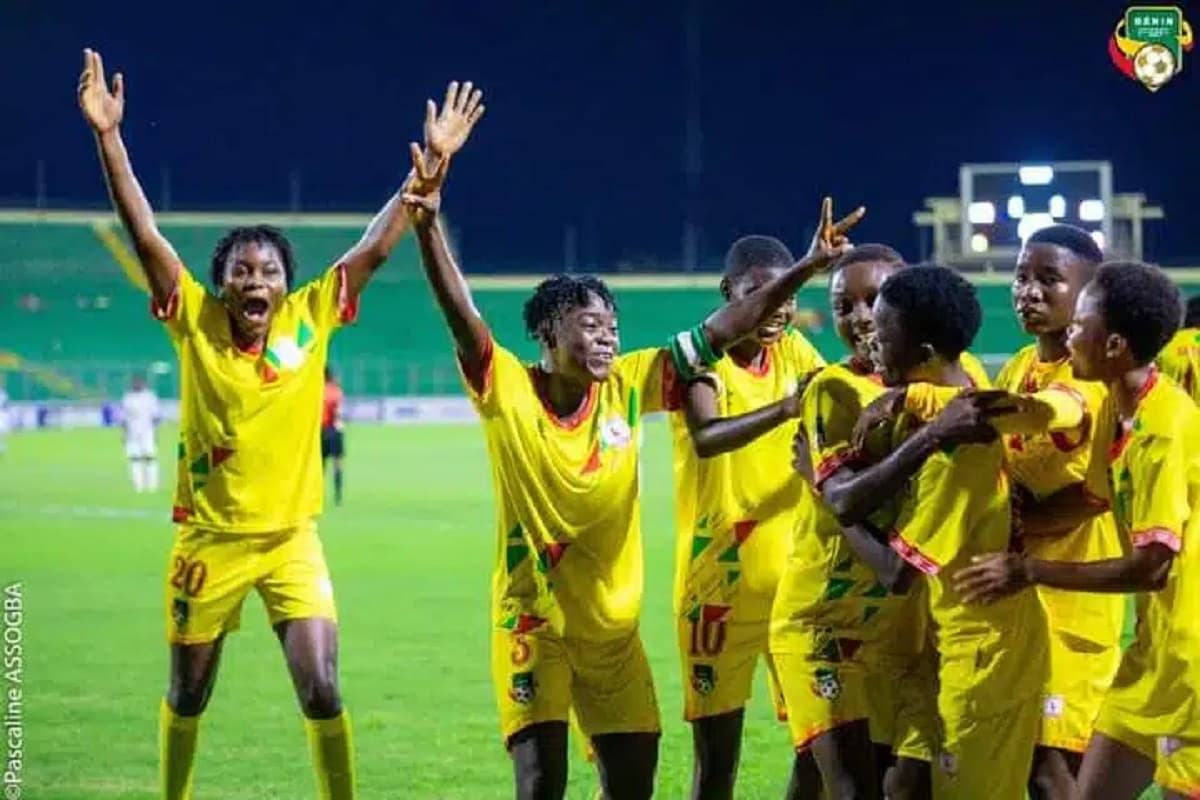 Des U20 Amazones célèbrent leur victoire