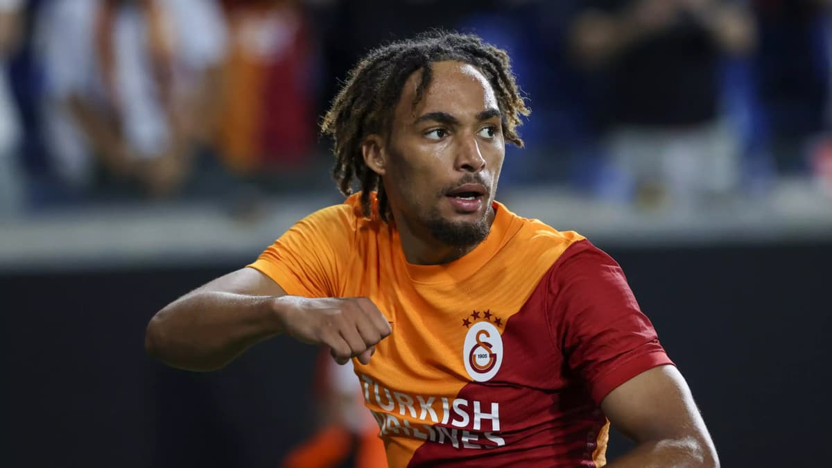 Sacha Boey, arrière droit de Galatasaray
