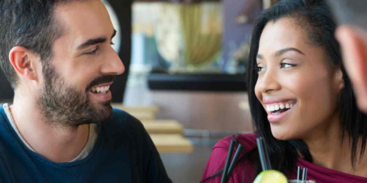 Bon à  savoir: 06 signes subtils qu’une amitié est en train de se transformer en amour