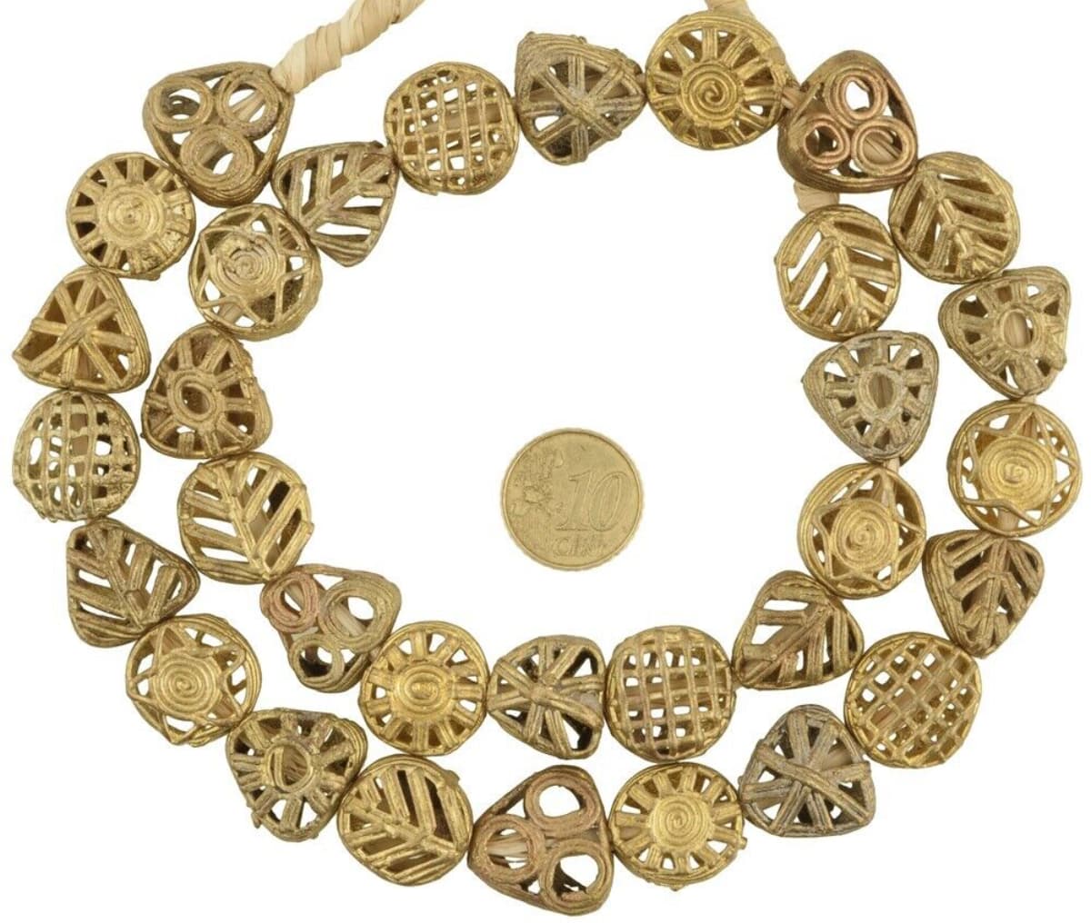 Des bijoux Asante rendus au Ghana après 150 ans