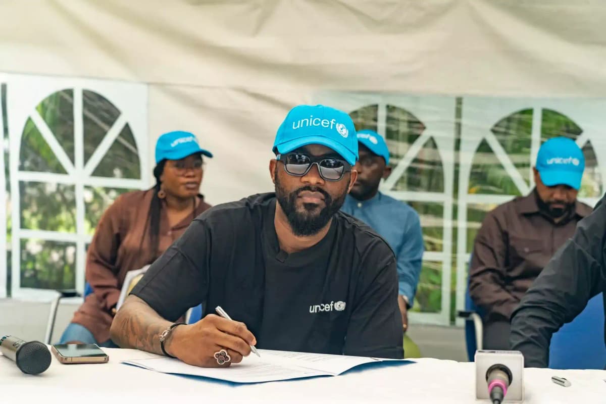 Fally Ipupa lors de sa reconduction en tant qu'ambassadeur de l'UNICEF en RDC.