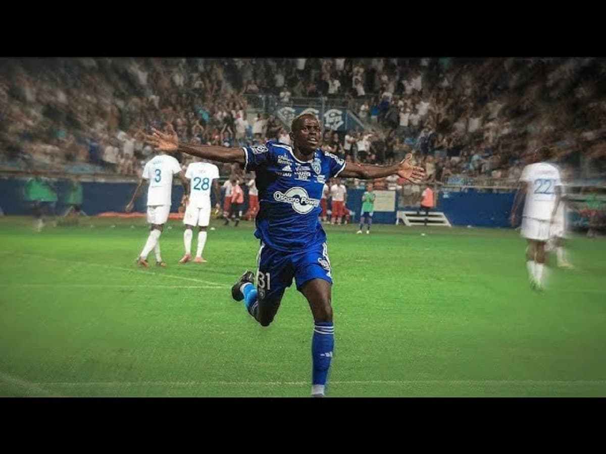 L'attaquant guinéen de Bastia, Facinet Conte