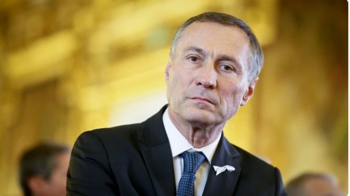 Jean-Marie Bockel lors de sa mission politique à Libreville, Gabon.