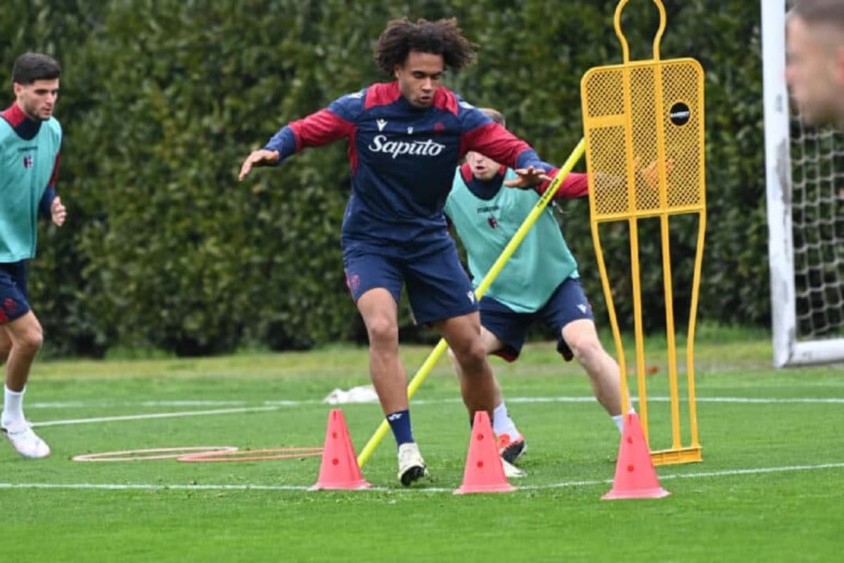 L’attaquant de Bologne, Joshua Zirkzee