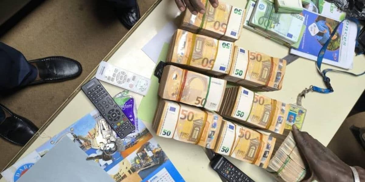 Colis découverts Ã  l'aéroport de Bamako