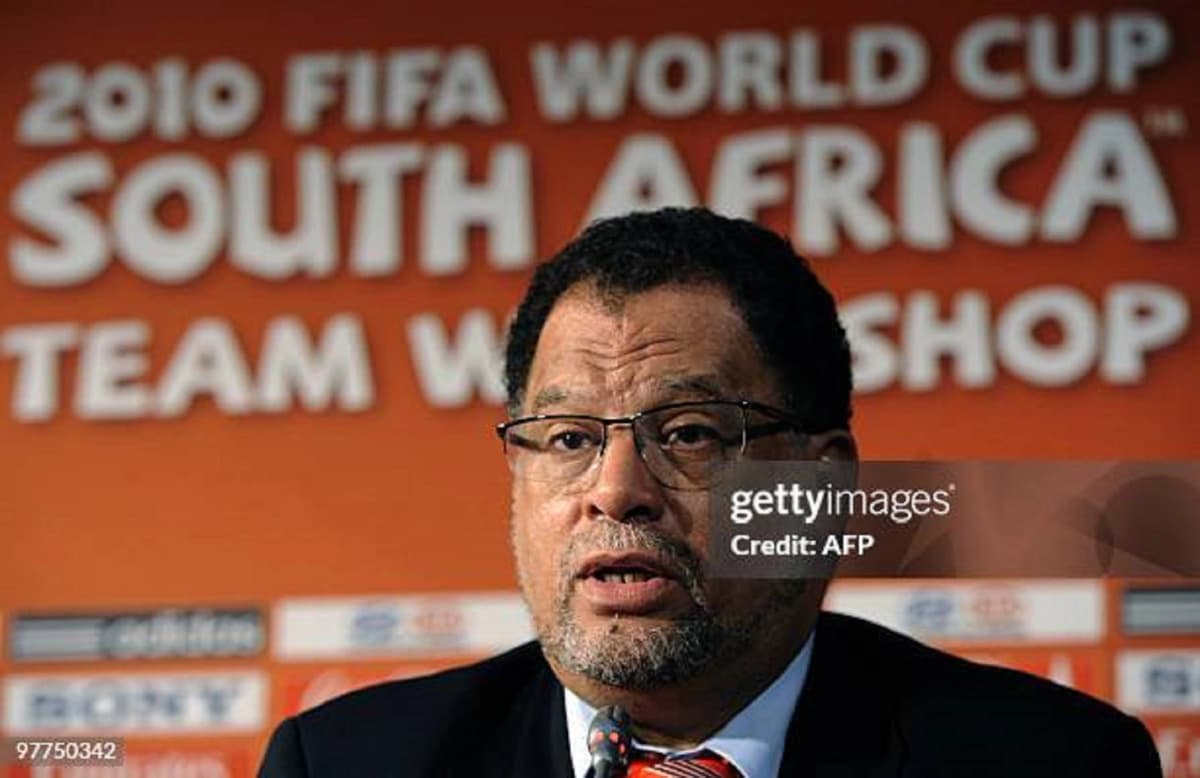 Afrique du Sud: le président de la Fédération de football Danny Jordaan arrêté pour fraude et vol