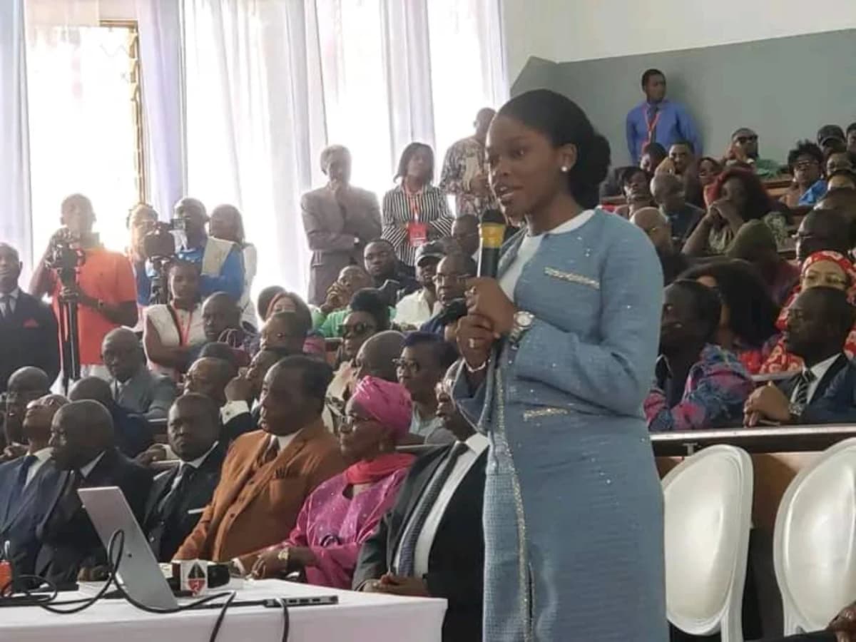 Indira Baboke soutient sa thèse de doctorat