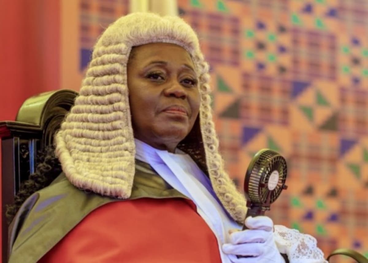 Gertrude Araba Esaaba Torkornoo, présidente de la Cour suprême