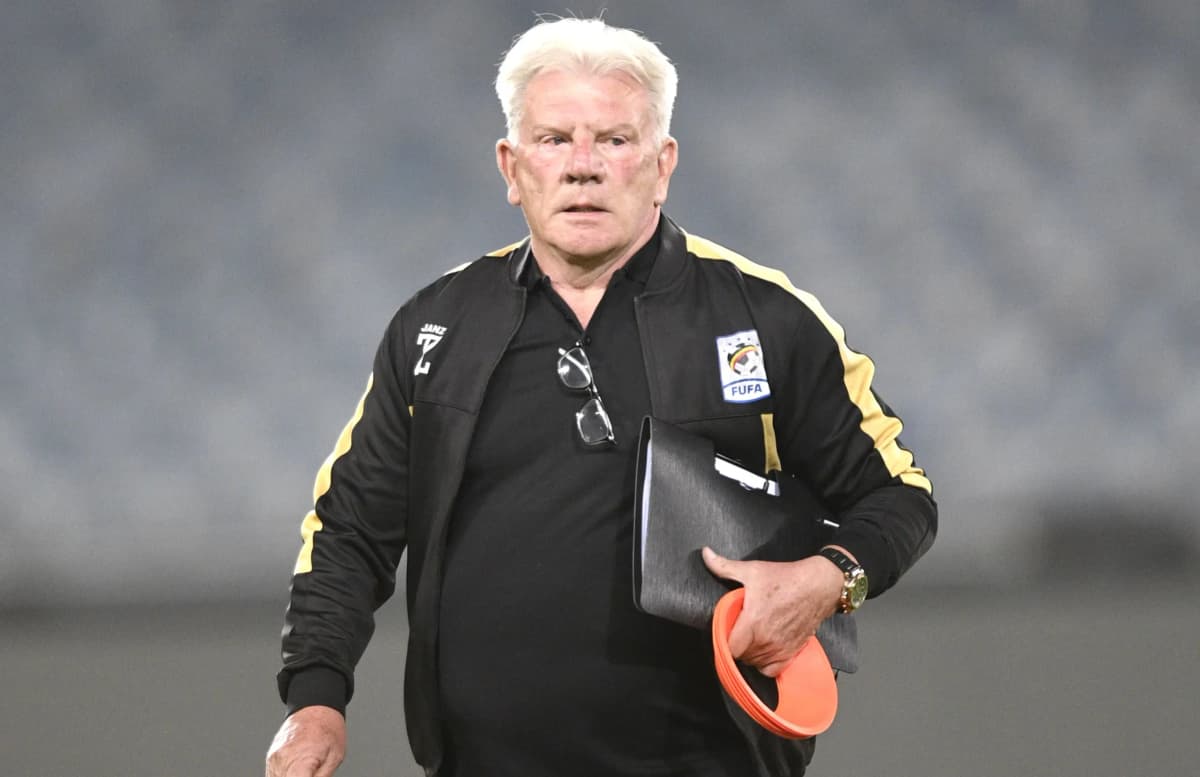 Le sélectionneur de l'ouganda, Paul Put