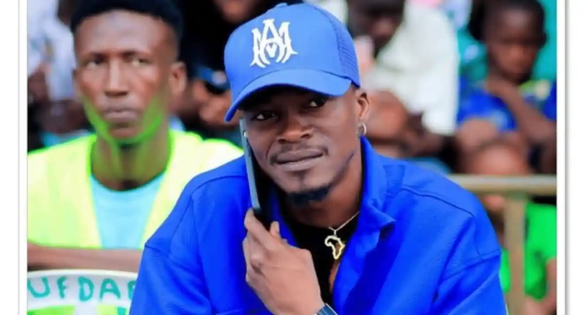 Debordo Leekunfa, artiste chanteur Ivoirien