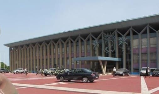 Côte d’Ivoire : la présidence nomme Adjoumani Kobénan ministre conseiller