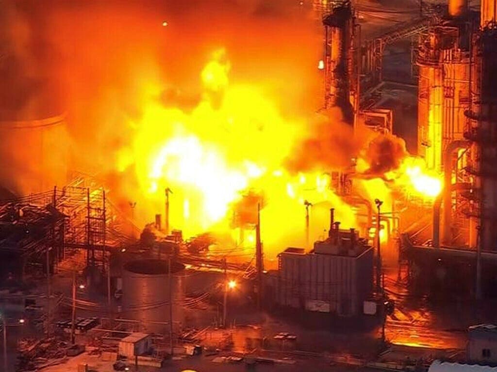 [Enquête] Comment la France a pillé le pétrole africain (vidéo)