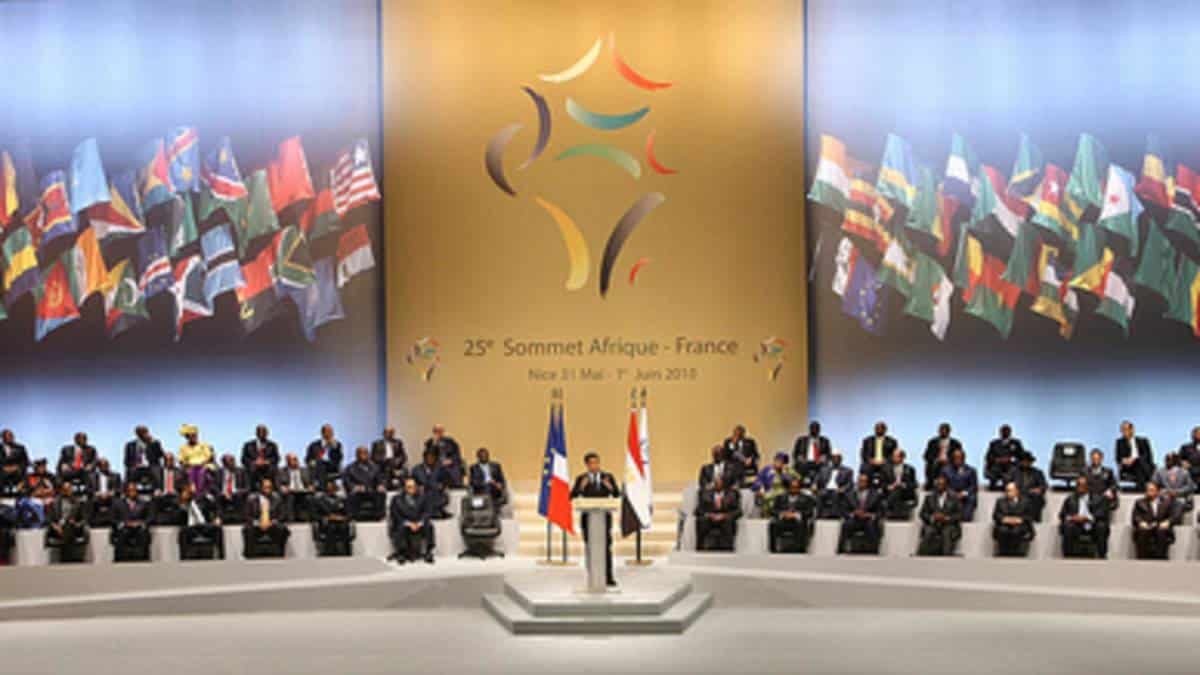 «Â Attention au piège néocolonial »