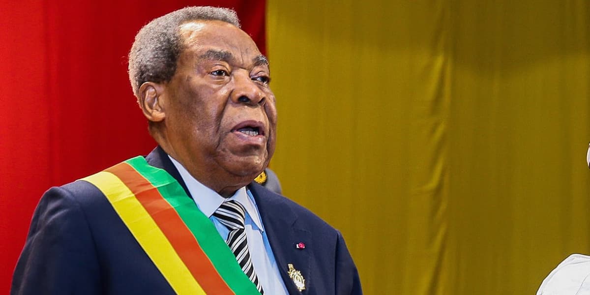 Cameroun: le dernier camarade de classe de Paul Biya, réélu à 88 ans, à la tête du Sénat