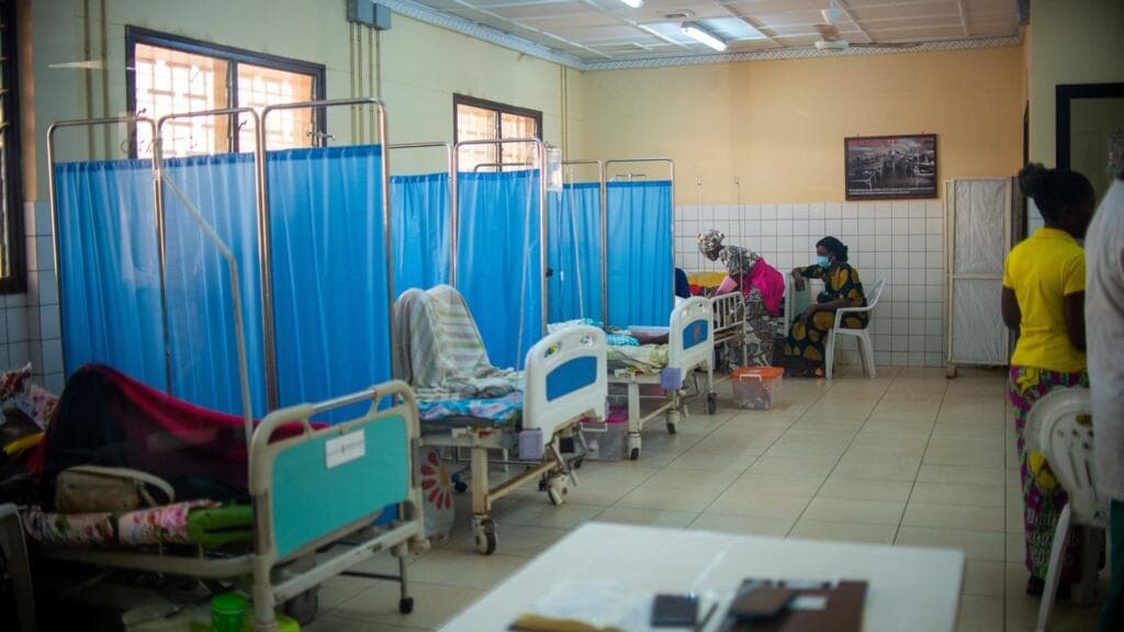 Centrafrique : l’hôpital communautaire de Bangui équipé d’un groupe électrogène