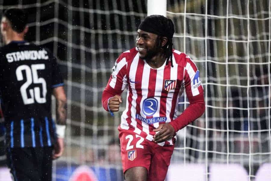 Ligue des champions: Ademola Lookman s’attend à un choc « particulier » face au Barça