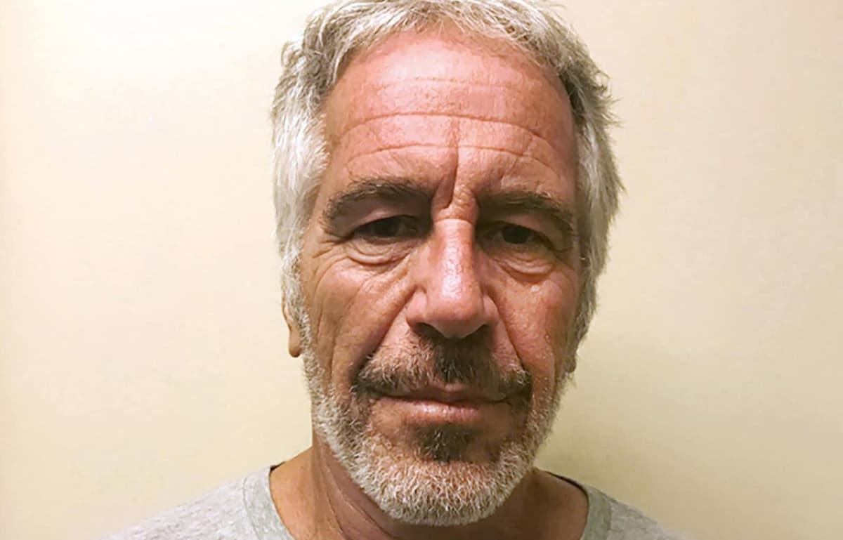 Affaire Epstein : impliquée, cette célébrité française sort du silence