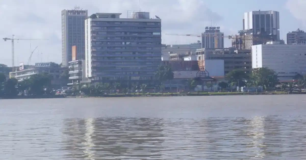 Côte d’Ivoire : l’opposition salue la libération de deux femmes enceintes arrêtées en octobre 2025